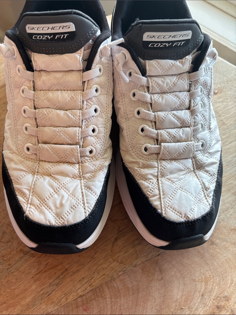Skechers Women Quilted Light Pink and Black Cozy Fit Sneakers - Picture 9 of 10
